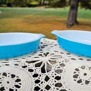 Set of 2 Pyrex No 700 AuGratin personal casserole dishes Horizon blue oval 10 oz